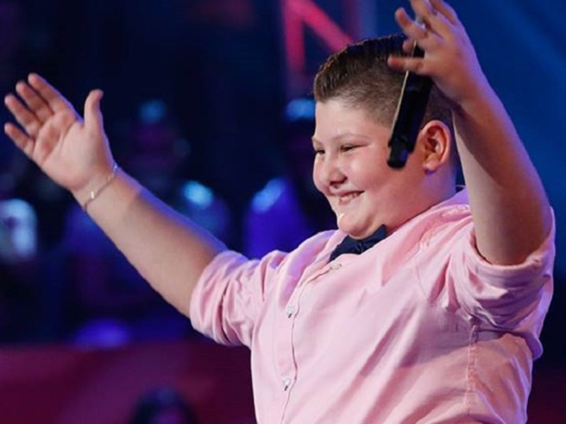 زين عبيد يكشف أكثر شيء تحبه نانسي عجرم ويقدم لها هدية جعلتها تقفز فرحاً.. شاهدوا الصورة